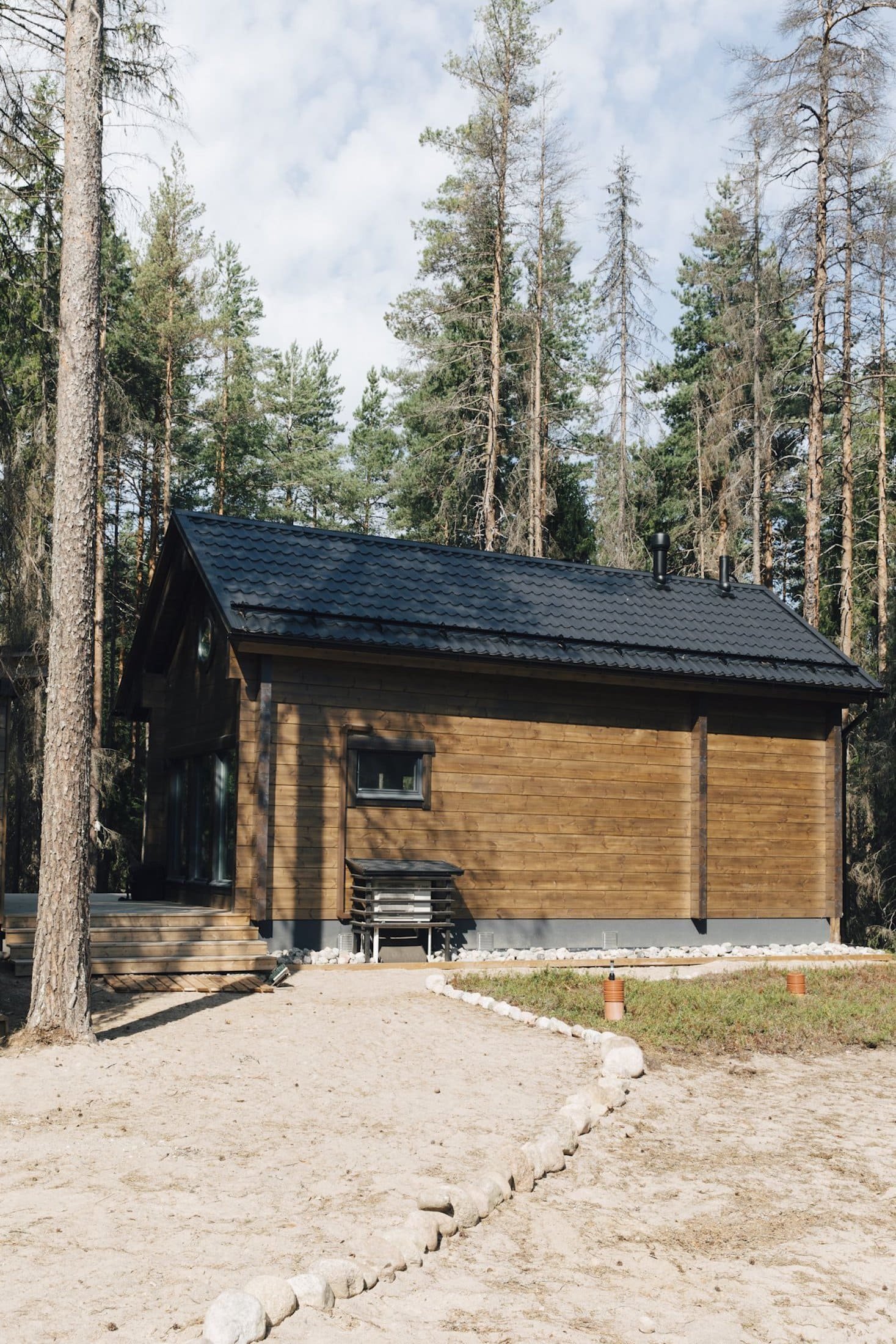 Narodil se jako bájný Phoenix, vstal z popela